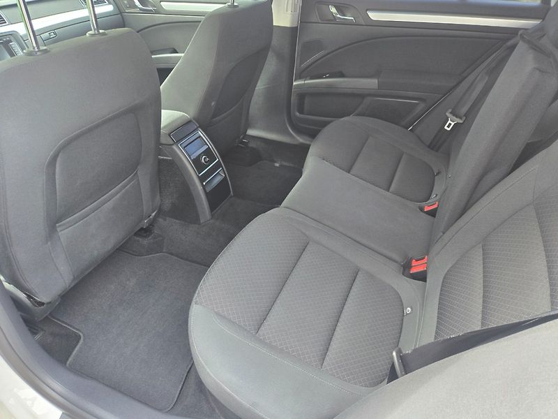 Škoda Superb (2015) 2.0 TDI DSG,Rozvody,TOP - fotka 13 z 24