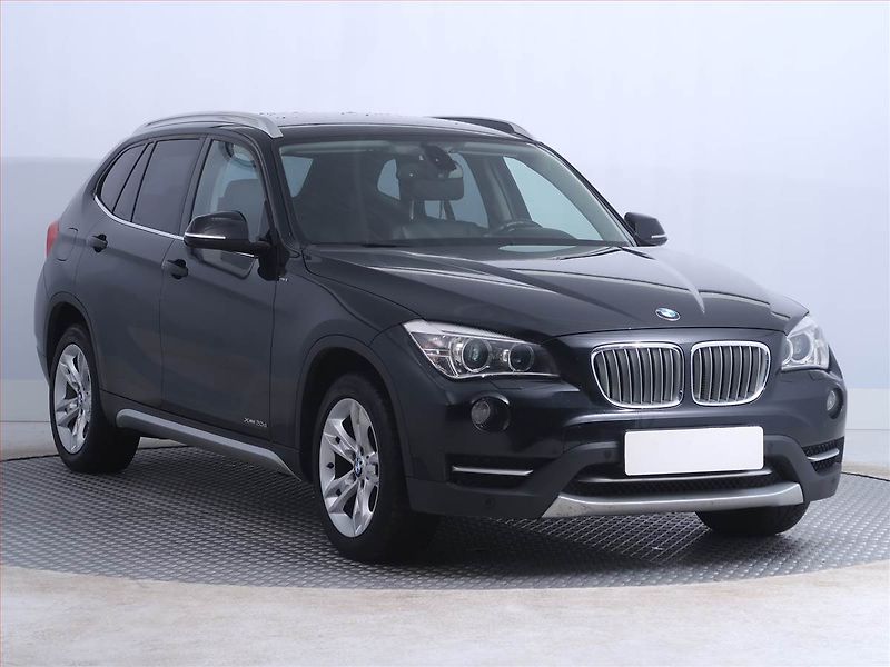 BMW X1 (2014) xLine xDrive20d, 4X4, Automat - fotografie inzerátu