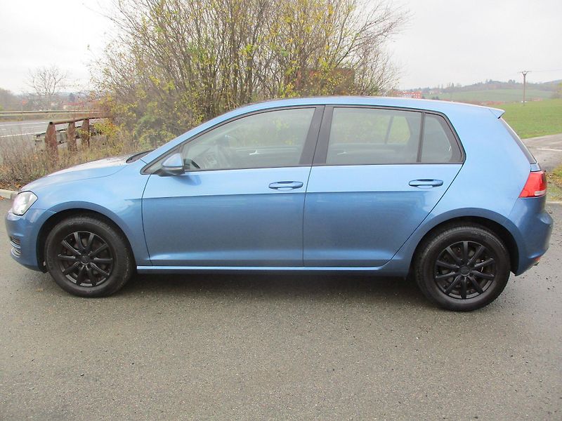 Volkswagen Golf TSi*77kW*VÝHŘEV*Z+L PNEU*TOP  - fotka 10 z 47