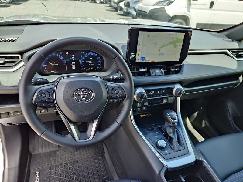 Toyota RAV4 SELECTION 4x4 2.5L HYBRID - fotka 10 z 14