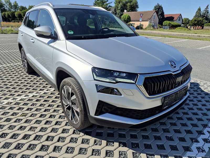 Škoda Karoq (2025) Karoq 1.5 tsi TOP selection  - fotka 11 z 29