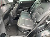 Kia Sportage (2016) 2.0 CRDi, GT Line, panor - náhled 11