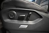 Volkswagen Touareg (2022) 3.0 4Motion LED ACC Vzduch Taž - náhled 23