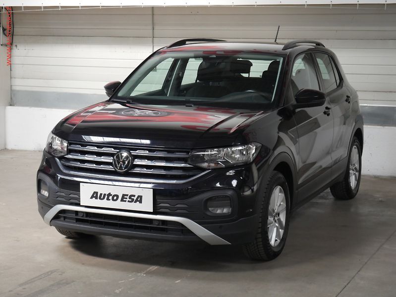 Volkswagen T-Cross (2023) 1.0 TSi, 2.maj,ČR, Life, DSG - fotka 3 z 21