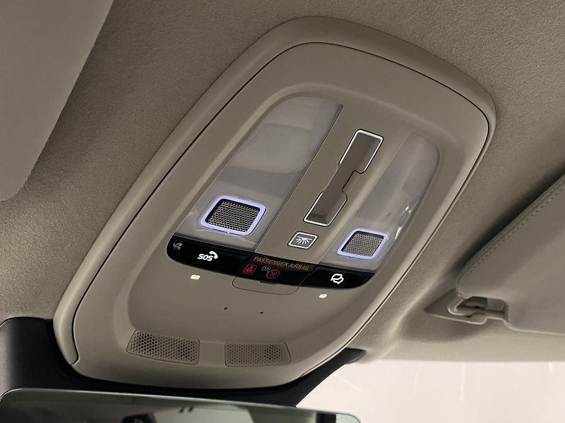 Volvo XC90 (2026) T8 AWD Plug-in BRIGHT ULTRA - fotka 39 z 72