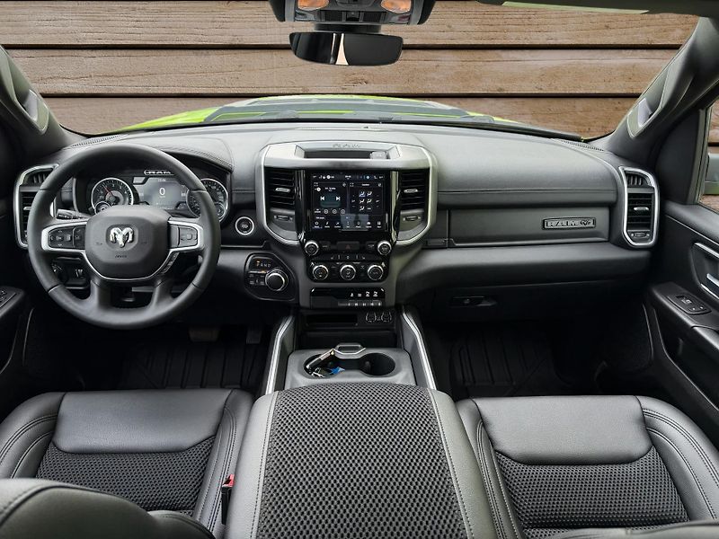 Dodge RAM (2022) +GECKOGREEN+LIFT+INDIVIDUAL+ - fotka 19 z 20