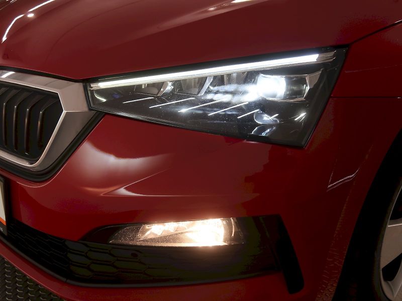 Škoda Scala (2021) STYLE 1.5TSI 110KW - fotka 10 z 35