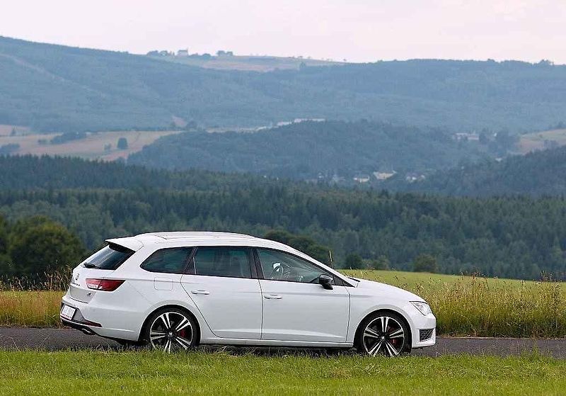 Seat Leon ST Cupra.