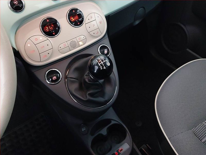 Fiat 500 (2016) 1.2 - fotka 13 z 16