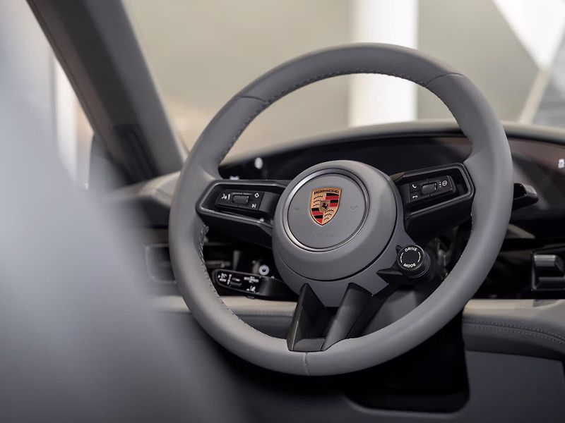 Porsche Taycan 4S Pano HuD 360 HD-Matrix - fotka 11 z 20