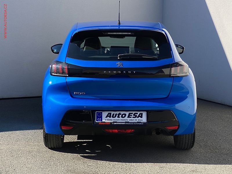 Peugeot 208 (2019) 1.2PT, Allure, AT, navi - fotka 5 z 18
