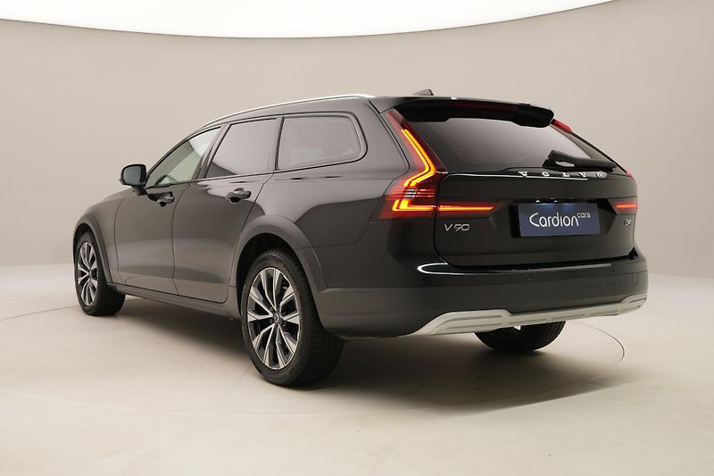 Volvo V90 CC B4 AWD BRIGHT PLUS AUT CZ - fotka 10 z 49