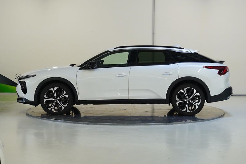 Citroën C5 X - fotka 3 z 29