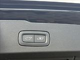 Volvo V60 2,0 I B3 CORE AT 120kW - náhled 14