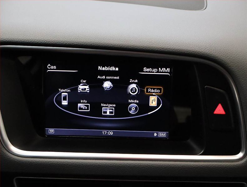 Audi Q5 (2014) design 2.0 TDI, 4X4, Navi - fotka 17 z 22