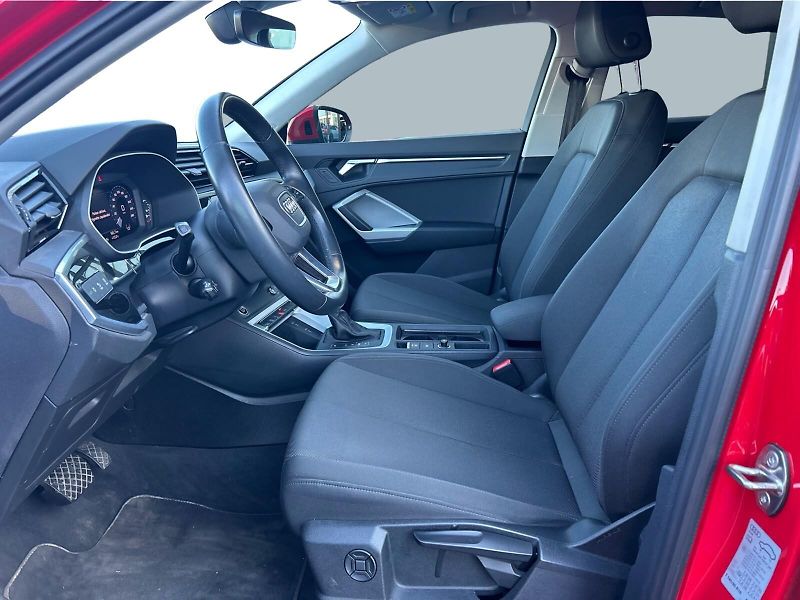 Audi Q3 2.0TDi 110kW - fotka 16 z 24