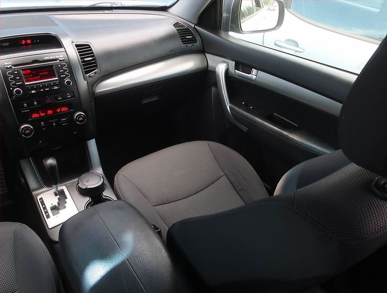 Kia Sorento (2010) 2.2 CRDi, 4X4, Automat - fotka 8 z 18