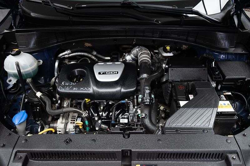 Hyundai Tucson 1.6T-GDI 130kW*KAMERA*TAŽNÉ*ČR - fotka 28 z 34
