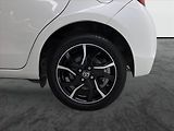 Toyota Yaris (2016) 1.5 Hybrid, Automat, ČR,1.maj - náhled 15