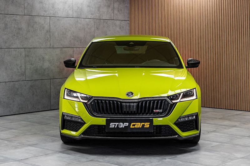 Škoda Octavia RS 2.0 TSI 225kW 2xKOLA*DPH*ČR - fotka 3 z 44