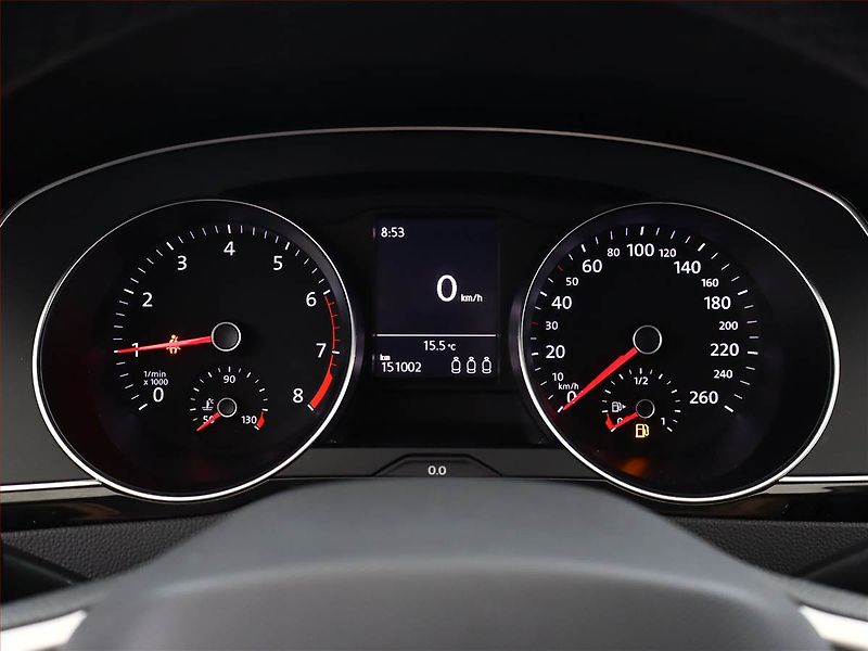 Volkswagen Passat (2020) Business 1.5 TSI, Serv.kniha - fotka 8 z 16