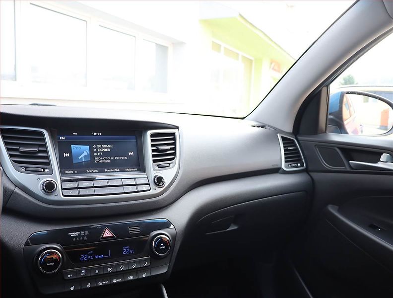 Hyundai Tucson (2017) 1.6 T-GDI, 4X4, Automat - fotka 8 z 19