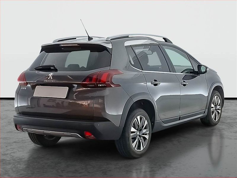 Peugeot 2008 (2018) 1.2 PureTech, Automat, Kůže - fotka 5 z 19