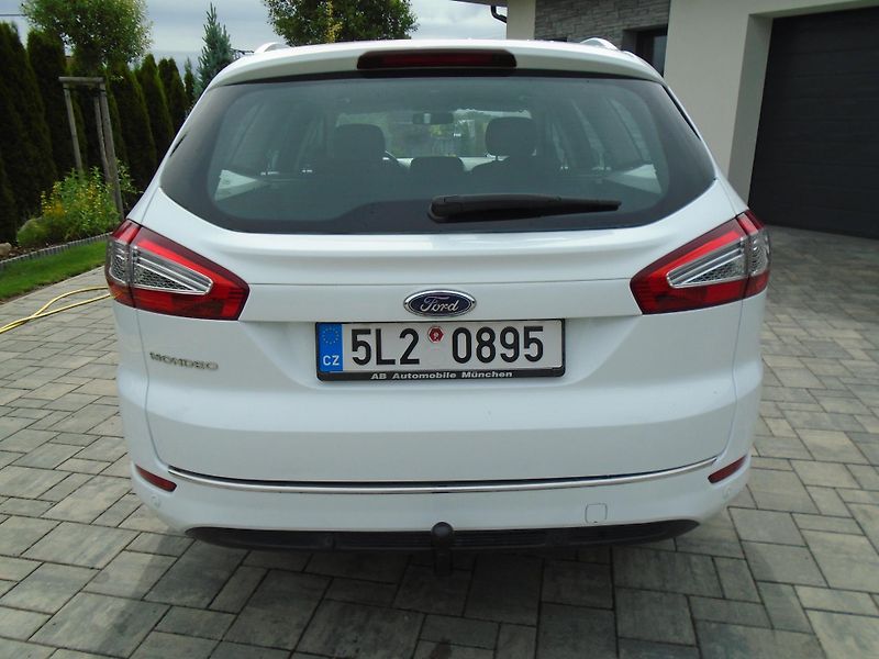 Ford Mondeo 2.0Tdci 103kW Titanium Aut - fotka 6 z 27
