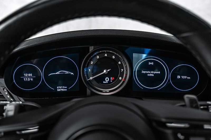 Porsche 911 Carrera 4 Sport Chrono PDLS - fotka 21 z 23