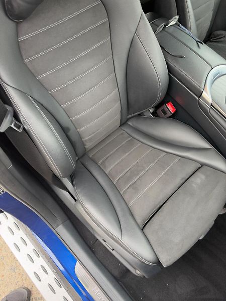 Mercedes-Benz GLC (2021) 300 de 4 matic - fotka 12 z 31
