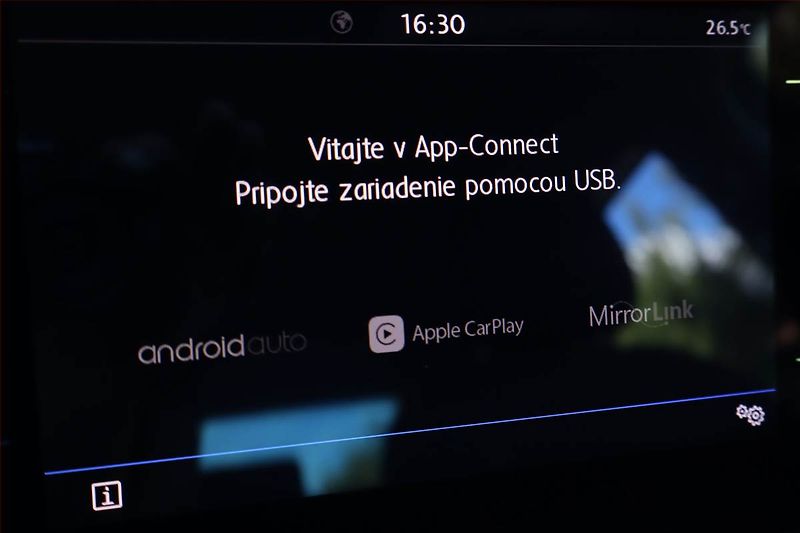 Volkswagen Golf (2017) 2.0 TDI, Automat, Navi - fotka 20 z 24