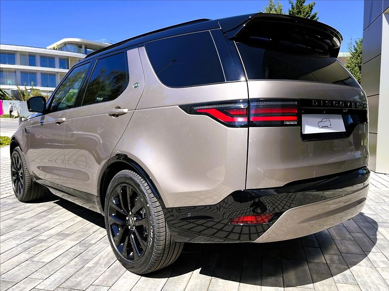 Land Rover Discovery (2026) 3,0 D250 DYNAMIC SE AWD - fotka 4 z 41