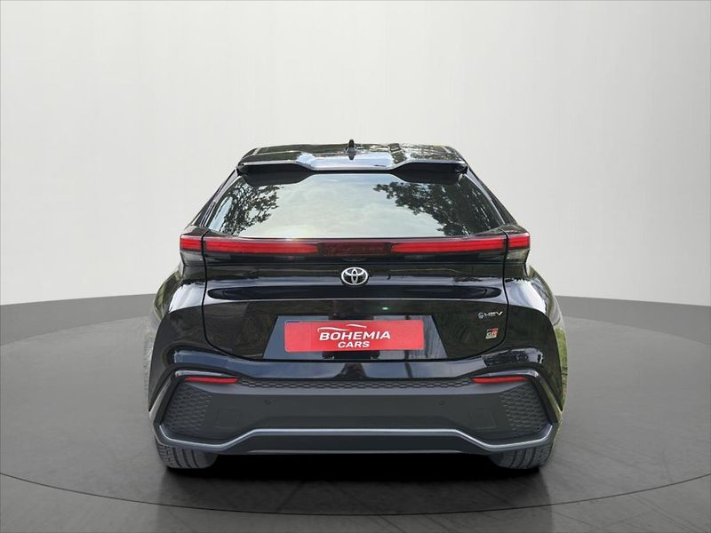 Toyota C-HR 2,0 Hybrid E-CVT AWD GR Sport - fotka 6 z 32