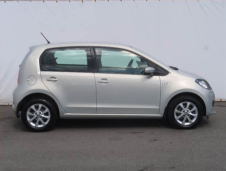 Škoda Citigo (2014) Elegance 1.0 MPI - fotka 6 z 16