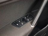 Volkswagen Golf (2018) 1.0 TSI, Tempomat - náhled 19