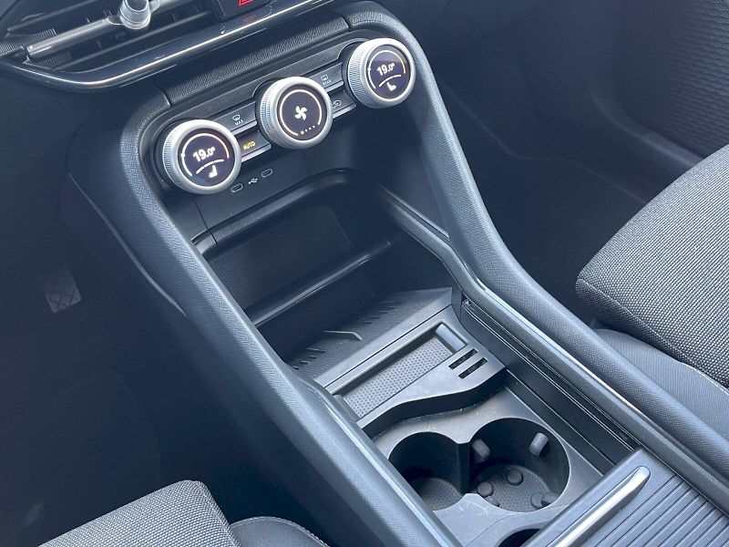 Škoda Kodiaq (2024) 2.0 TDI 110 kW DSG Selection - fotka 13 z 33