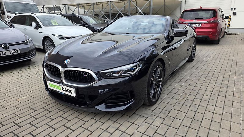 BMW Řada 8 (2023) M850i 4.4 V8 390kW xDrive AT - fotka 1 z 42