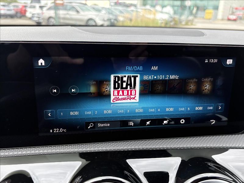 Mercedes-Benz Třídy A 1,3 250e Full Led,Navi,Výhřev - fotka 15 z 43