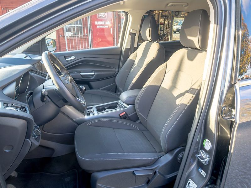 Ford Kuga (2019) 1.5T 110KW – PLNÝ SERVIS! - fotka 17 z 54
