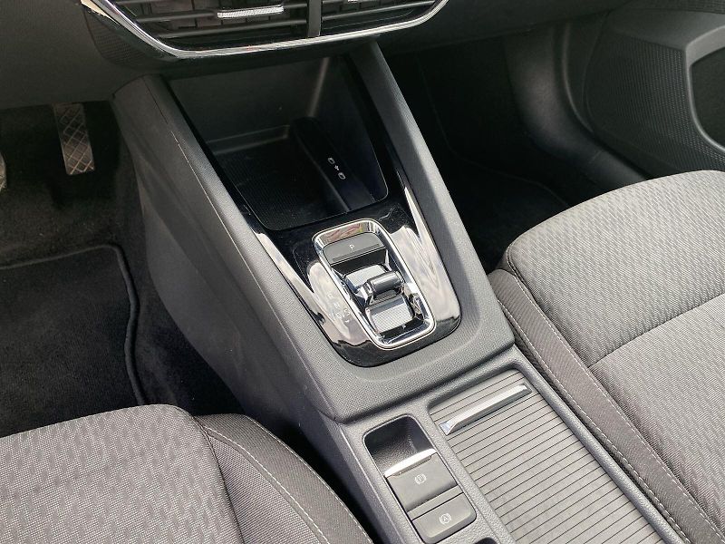 Škoda Octavia (2023) Combi 2.0 TDI DSG Style + - fotka 26 z 32