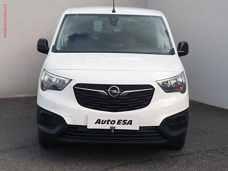 Opel Combo (2022) 1.5CDTi L2 DÍLNA, AC, park. - fotka 2 z 22