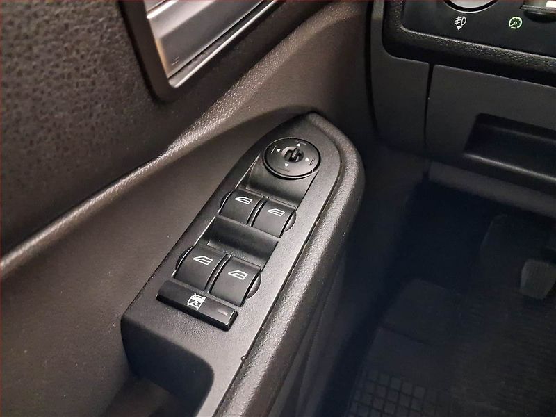 Ford C-MAX (2007) 1.6 TDCi, po STK, Tažné - fotka 15 z 20