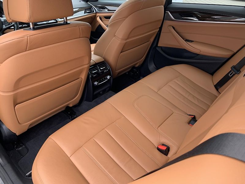 BMW Řada 5 (2018) - fotka 23 z 41