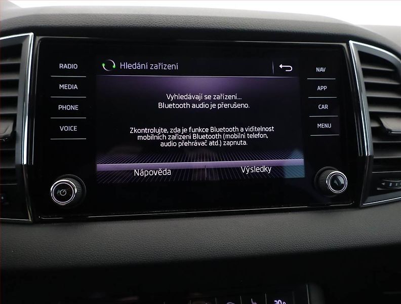 Škoda Karoq (2020) Style 1.6 TDI, ČR,1.maj - fotka 15 z 17