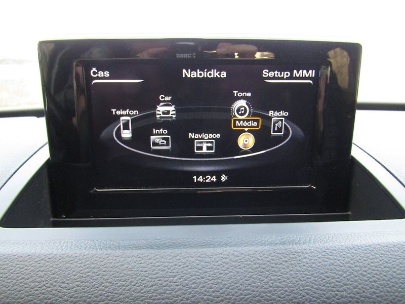 Audi Q3 (2016) 1.4 TFSI 110kW - fotka 39 z 44