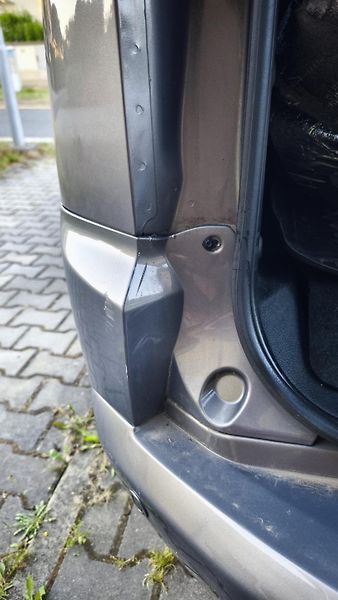Ford S-MAX (2014) 2.0 TDCi 11/2014 servisováno - fotka 7 z 15