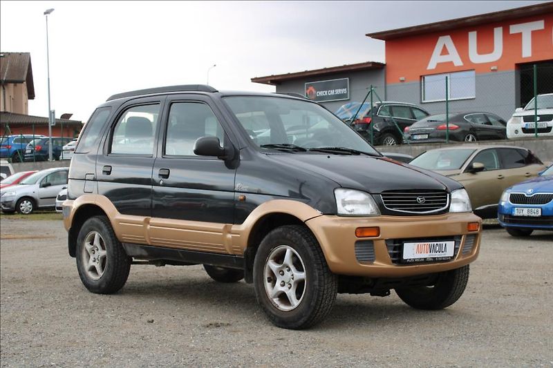 Daihatsu Terios 1,3 i  4 x 4,STK 3/2027,KLIMA - fotka 3 z 25
