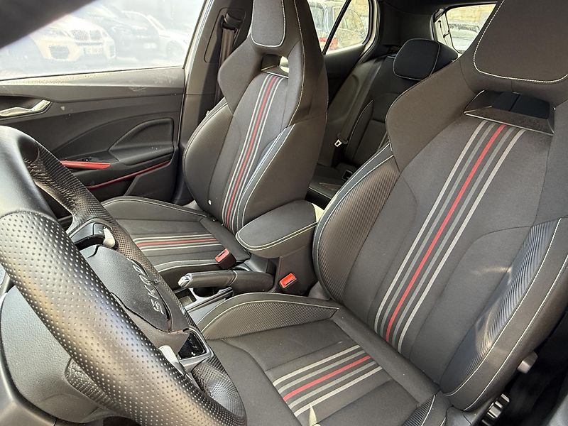 Škoda Fabia Monte Carlo 1.0 TSI 85 kW - fotka 17 z 26