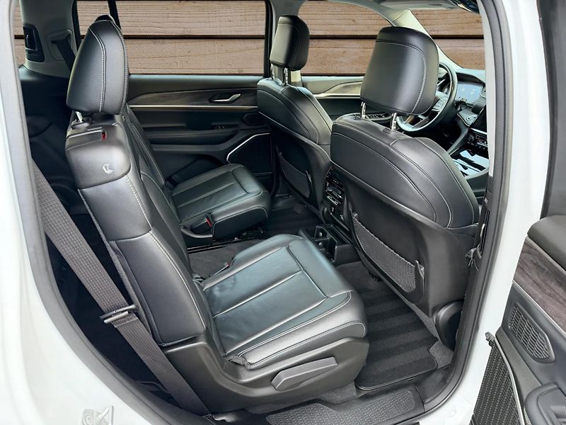Jeep Grand Cherokee (2022) +LPG+PENTASTAR+LIMITED+LONG+ - fotka 11 z 29