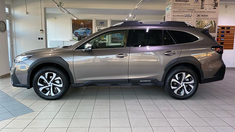 Subaru Outback (2026) výbava Comfort Plus / Touring - fotka 2 z 15